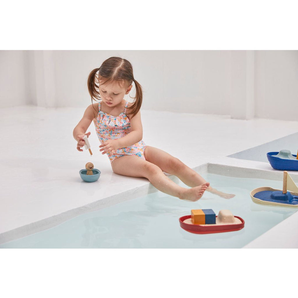 Plan Toys Sailing Boat - Walrus - Modern Rustic